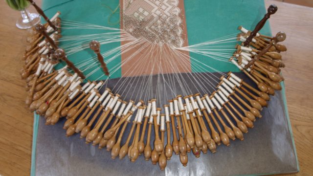 10 Avril Ecole de la dentelle Bailleul